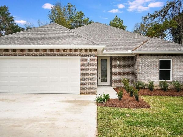 1402 Audrey , DeRidder, LA 70634
