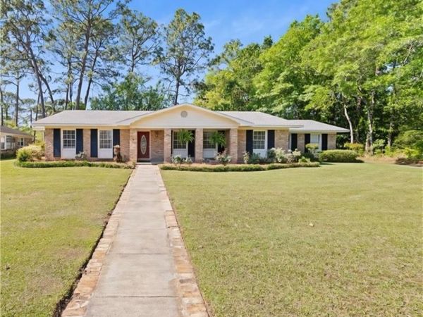 3813 St Andrews Loop N, Mobile, AL 36693