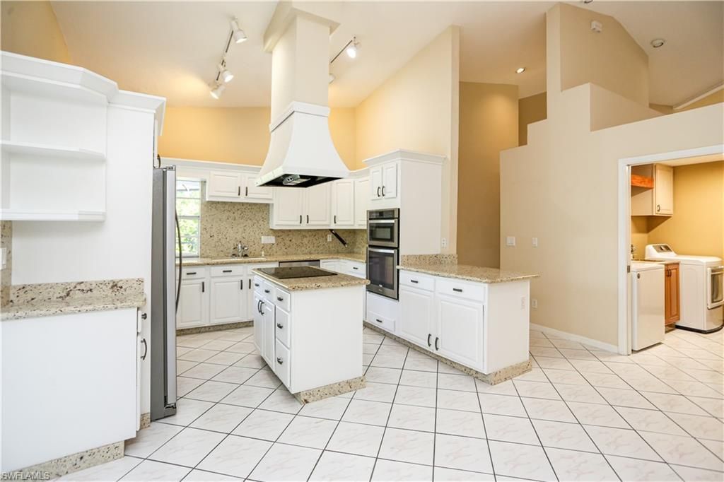 1040 Moon Lake Dr, Naples, FL 34104 Photo