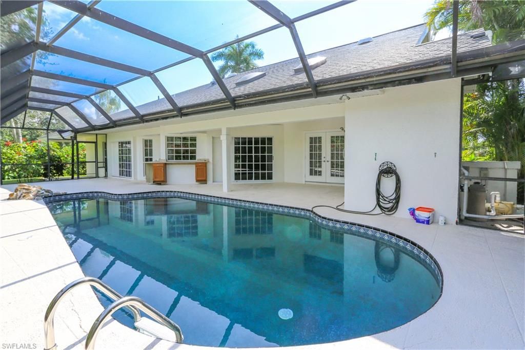 1040 Moon Lake Dr, Naples, FL 34104 Photo