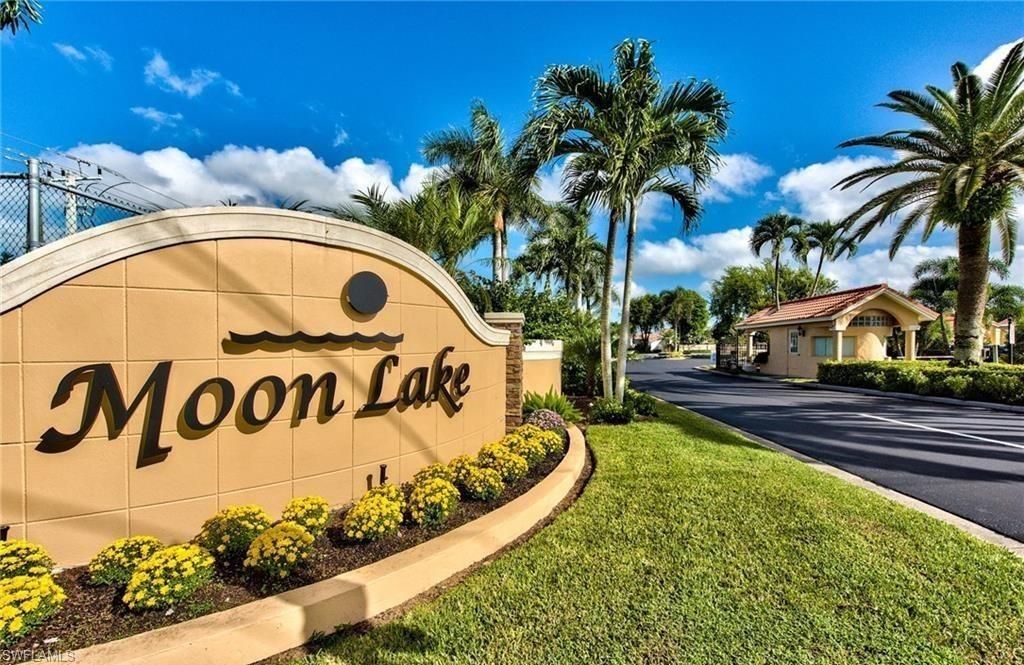 1040 Moon Lake Dr, Naples, FL 34104 Photo