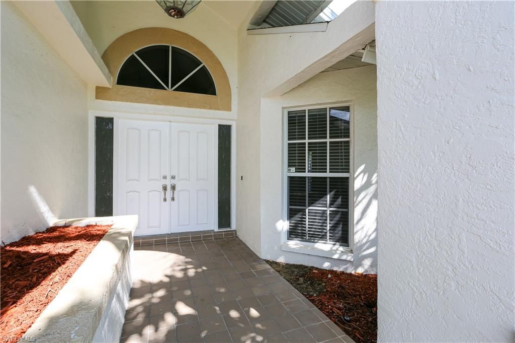 1040 Moon Lake Dr, Naples, FL 34104 Photo