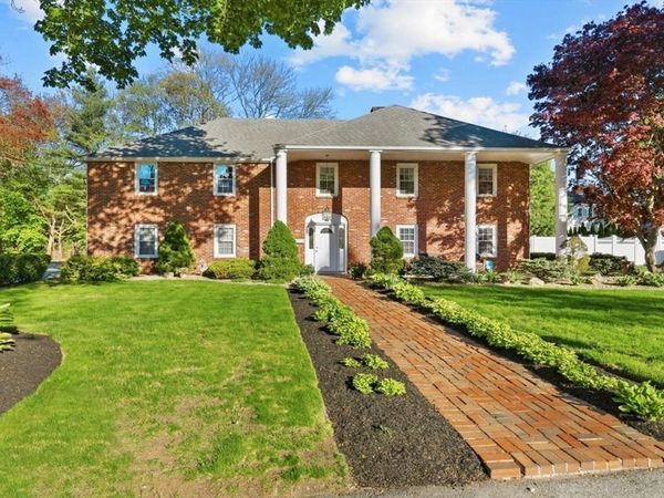 7 Longbow Circle, Lynnfield, MA 01940