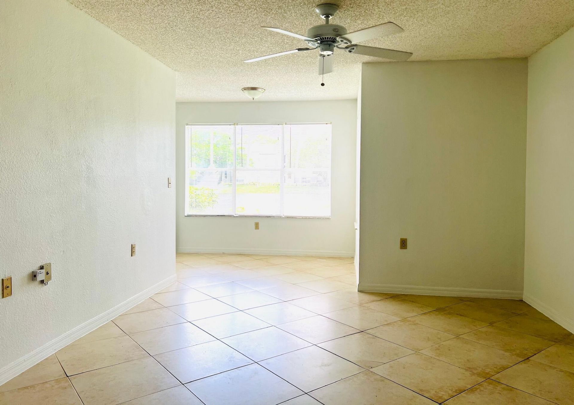 1401 Village Boulevard, Unit 916, West Palm Beach, FL 33409 Photo