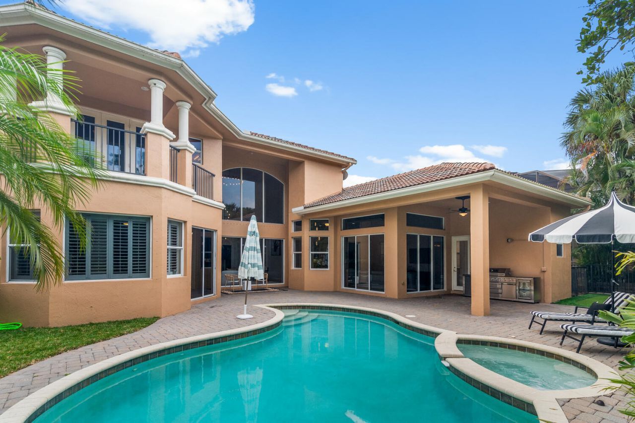544 Edgebrook Lane, West Palm Beach, FL 33411 Photo