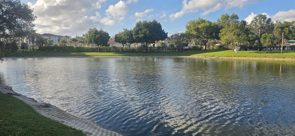 5539 Courtyard Drive, Unit 5539, Margate, FL 33063 Photo