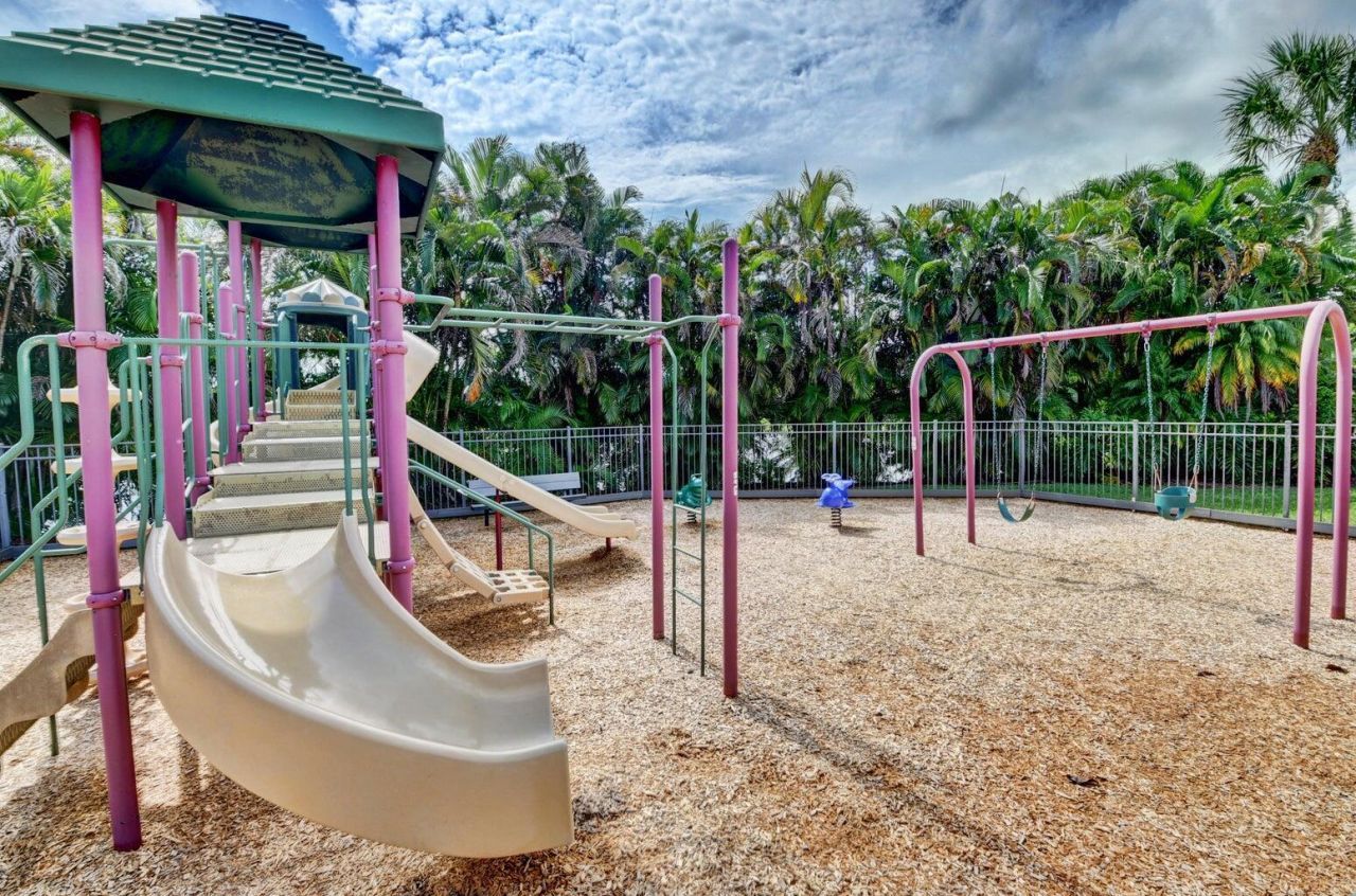 17557 Charnwood Drive, Boca Raton, FL 33498 Photo