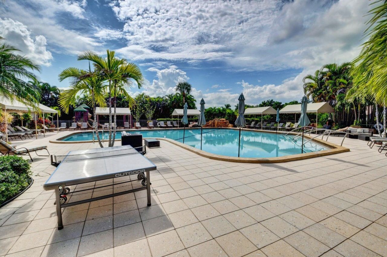 17557 Charnwood Drive, Boca Raton, FL 33498 Photo