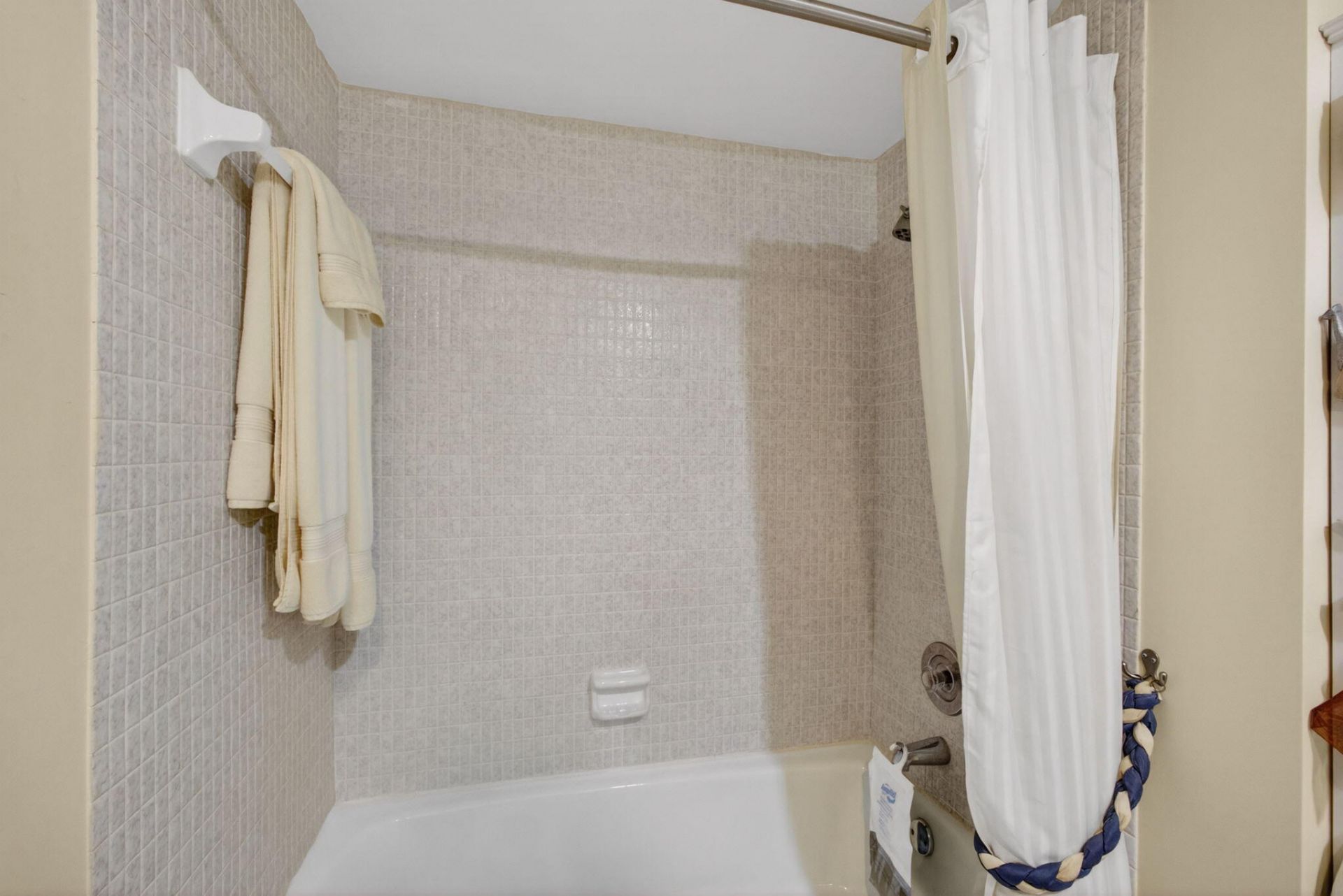 500 Ocean Drive, Unit E-11b, Juno Beach, FL 33408 Photo
