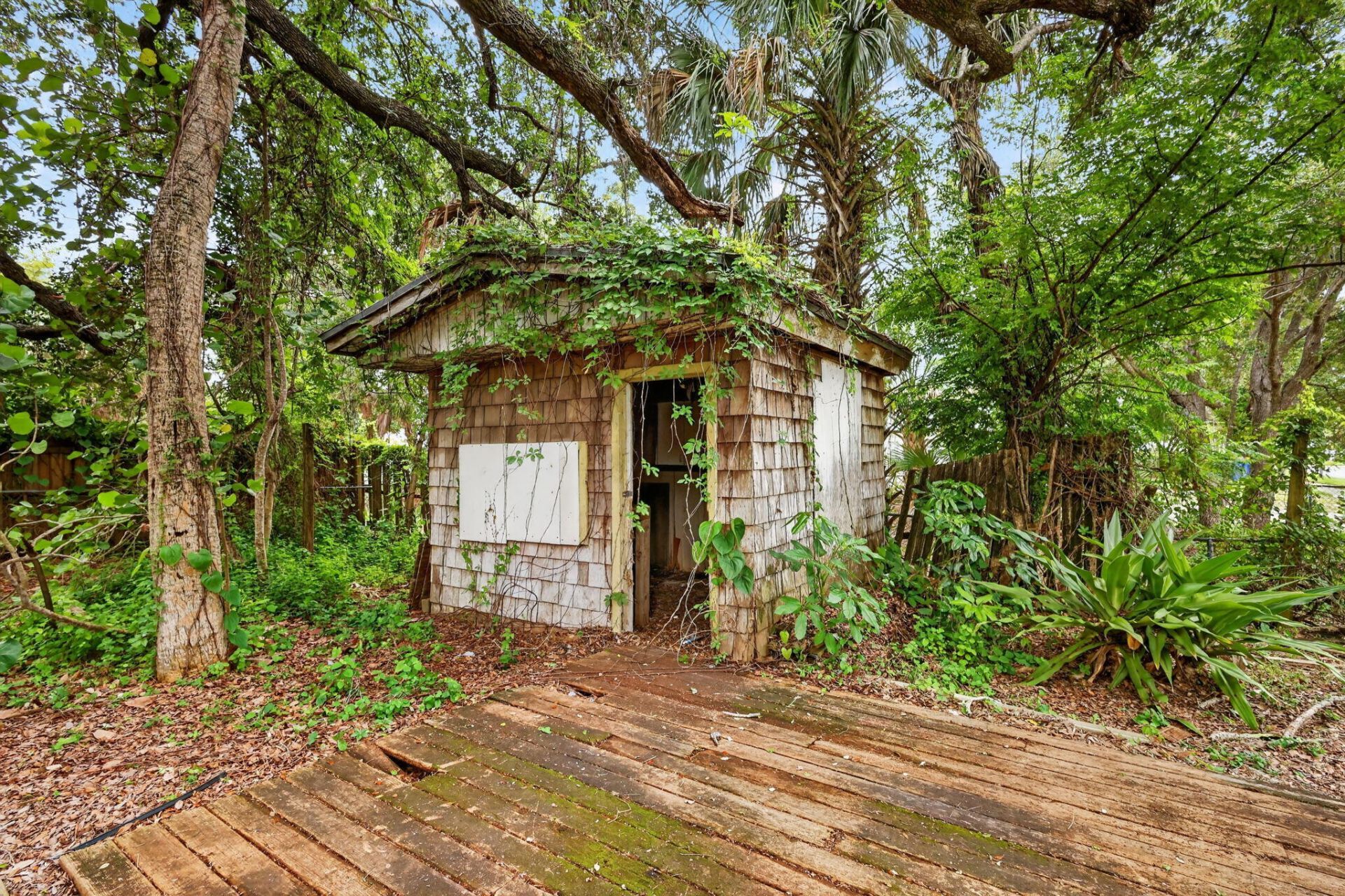 968 NE Kubin Avenue, Jensen Beach, FL 34957 Photo