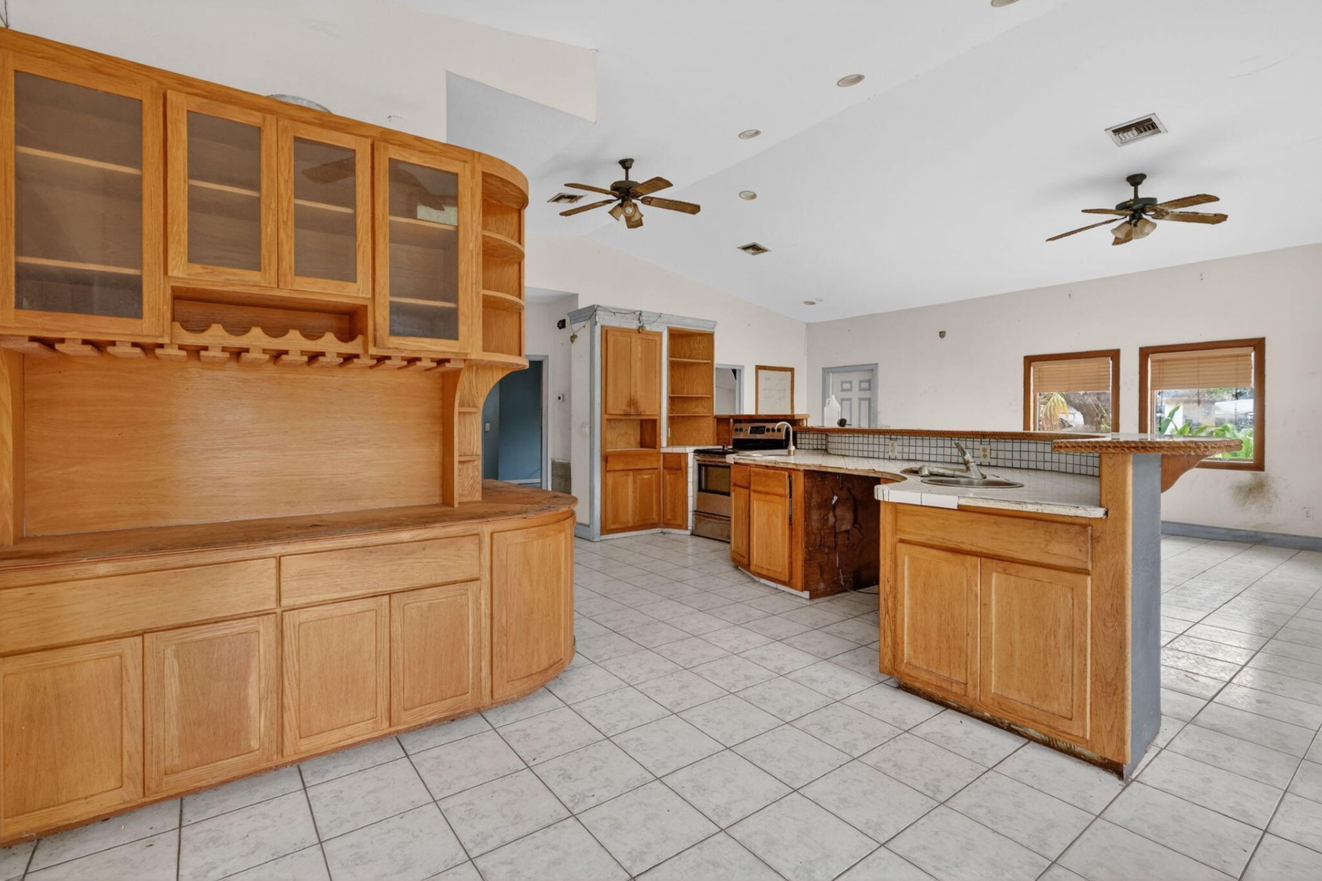 968 NE Kubin Avenue, Jensen Beach, FL 34957 Photo