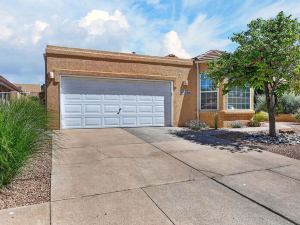 7215 Laster Avenue NE, Albuquerque, NM 87109