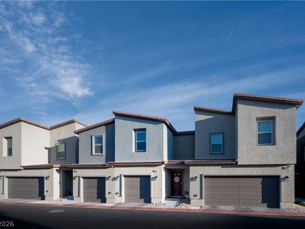 4597 Honey Hills Avenue , Las Vegas, NV 89141