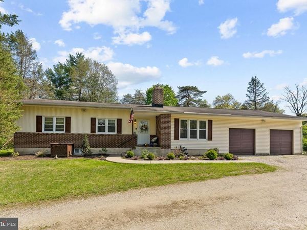 4 POND LANE, MALVERN, PA 19355