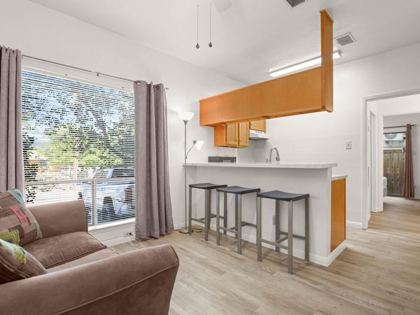 1905 San Gabriel ST, Unit 101, Austin, TX 78705