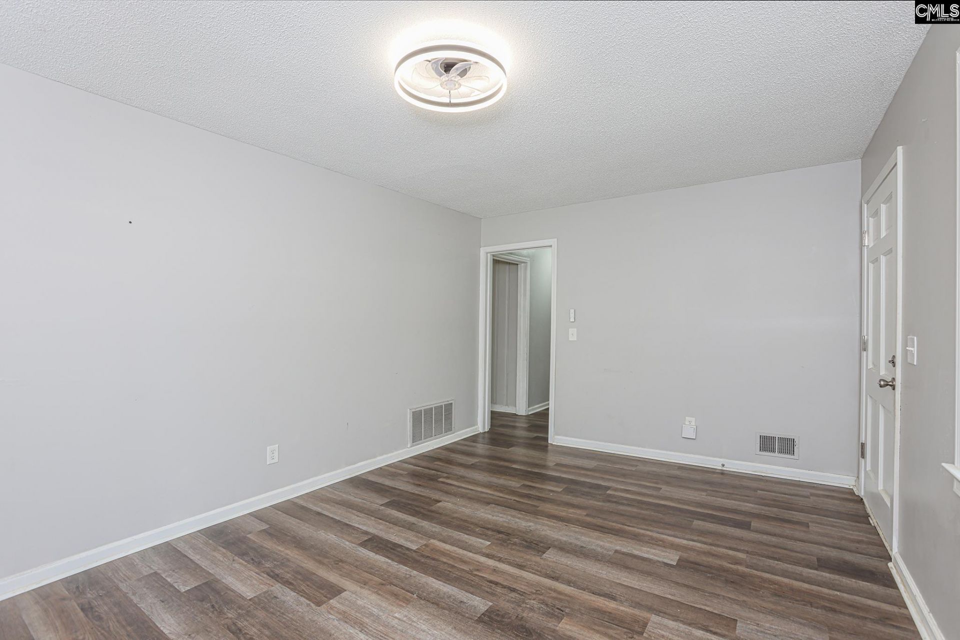 276 Oberlin Road  Photo 4