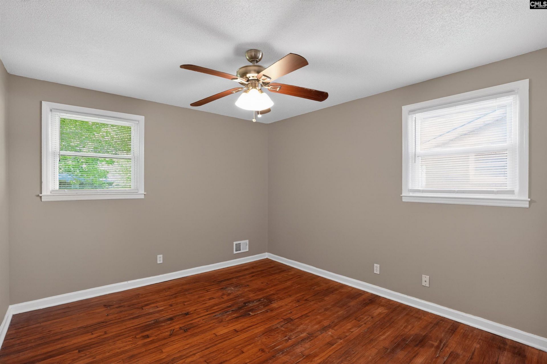 4521 Corbett Street Photo 11