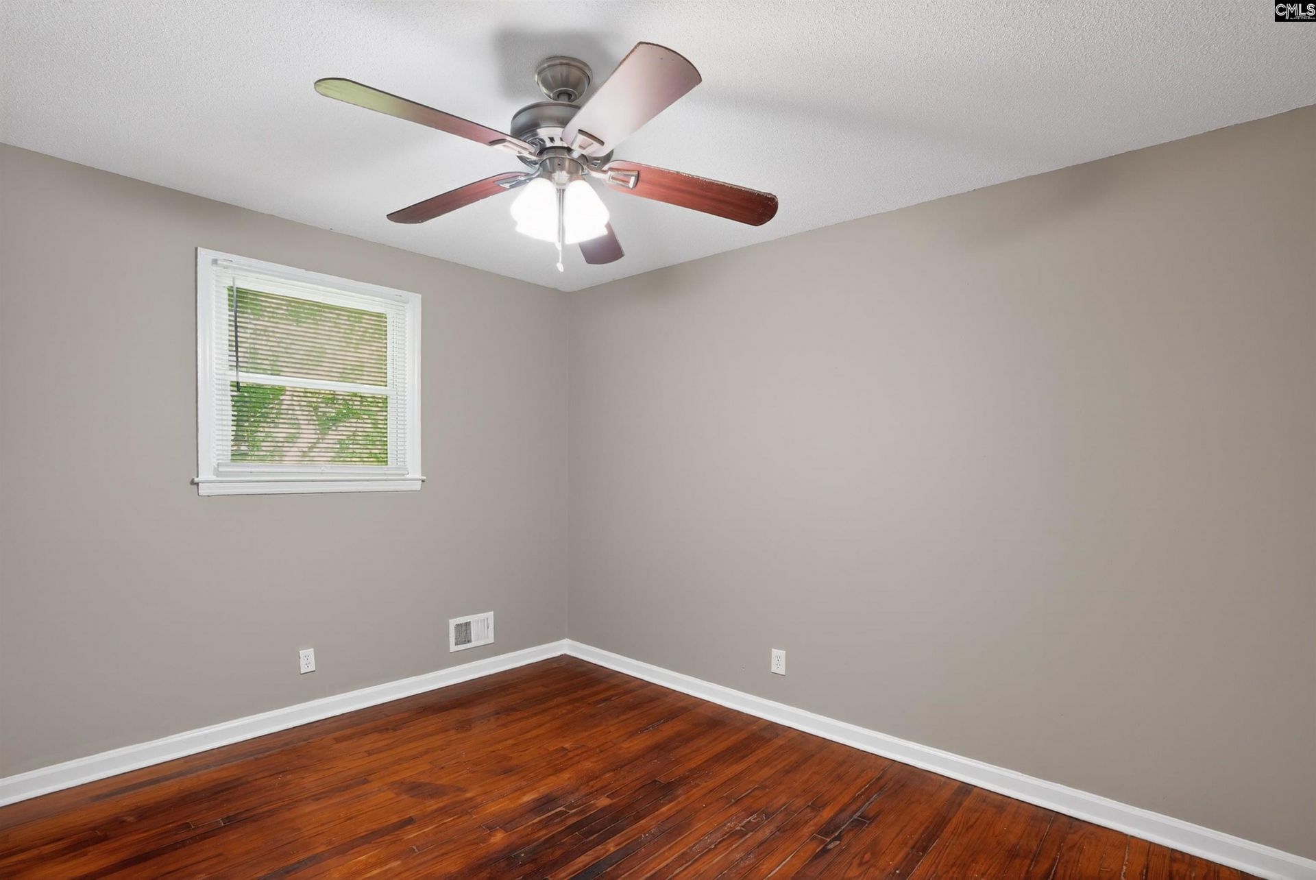 4521 Corbett Street Photo 16