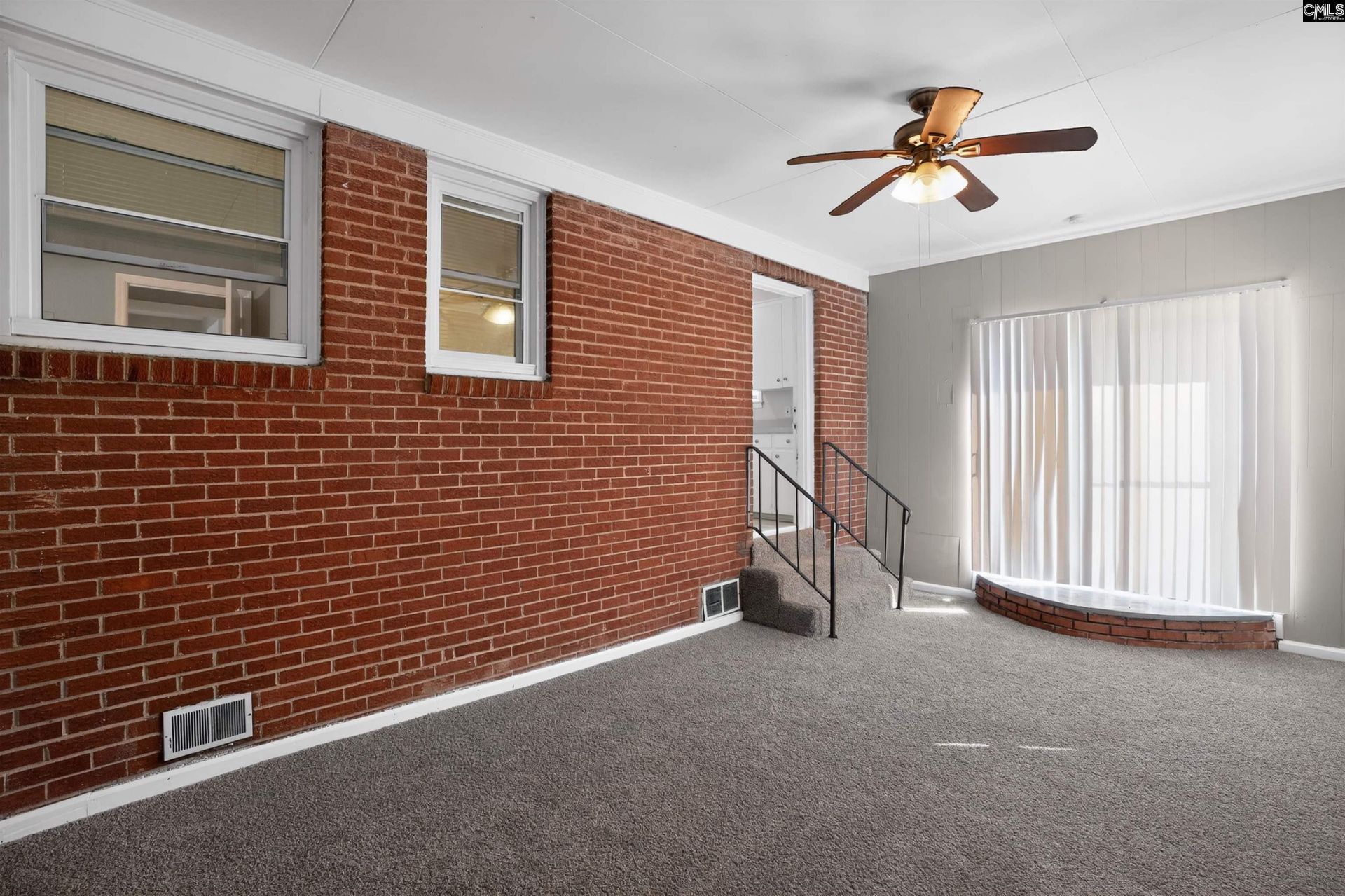 4521 Corbett Street Photo 17