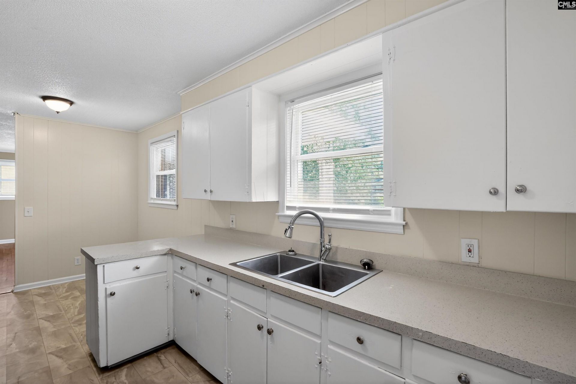 4521 Corbett Street Photo 20