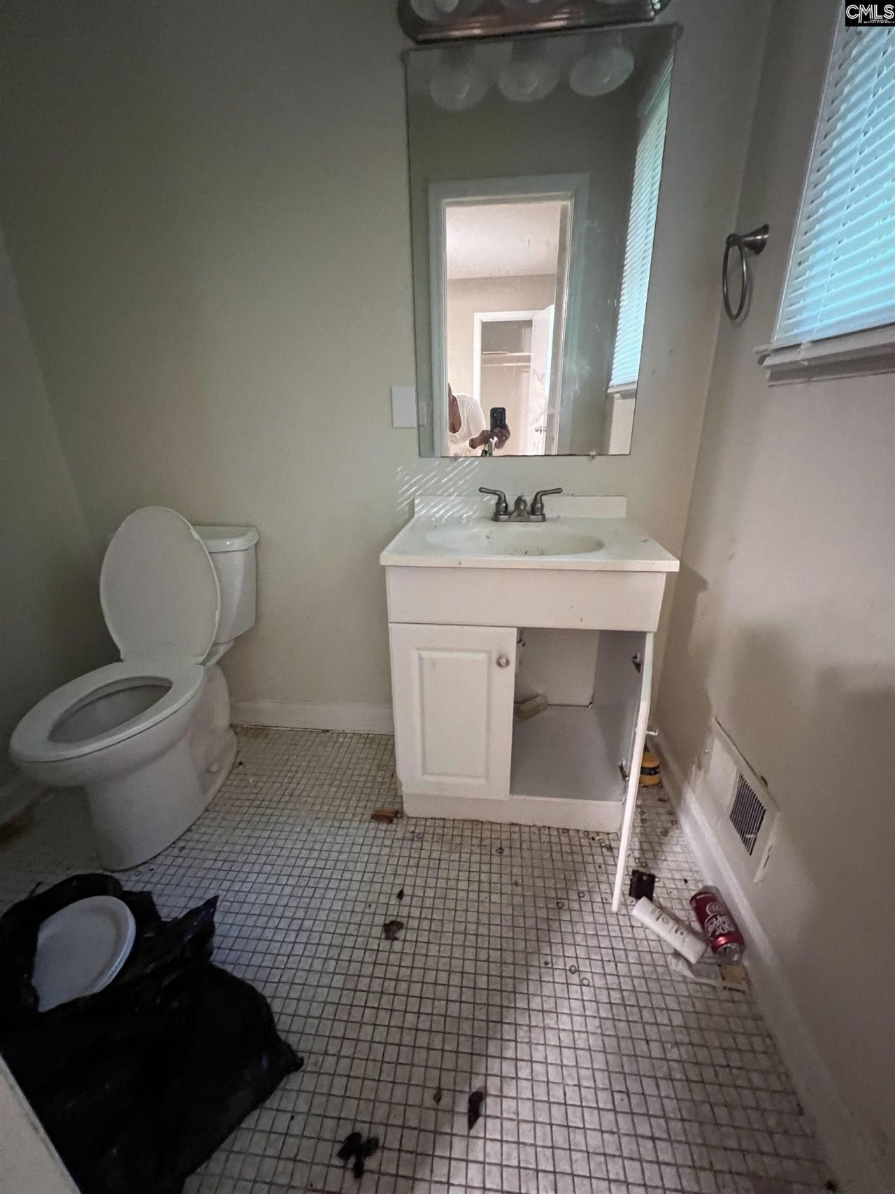 4521 Corbett Street  Photo 7