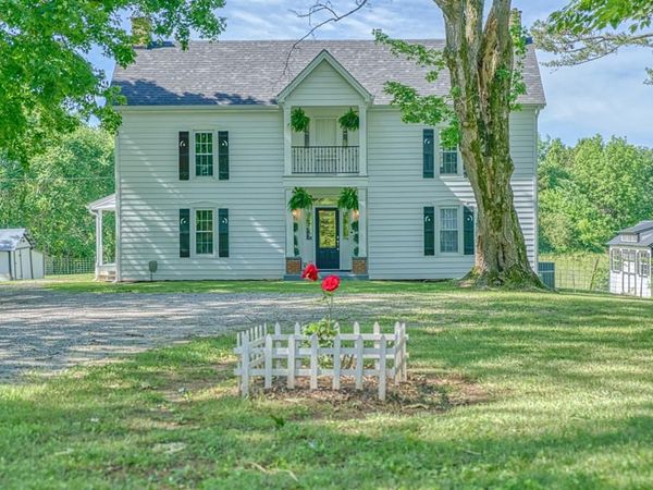 427 Frank Sims Rd, Sparta, TN