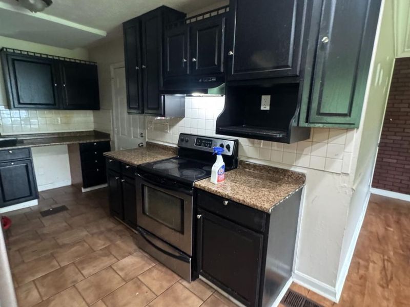 8616 Balboa Drive, Springfield Twp., OH 45231 Photo 3