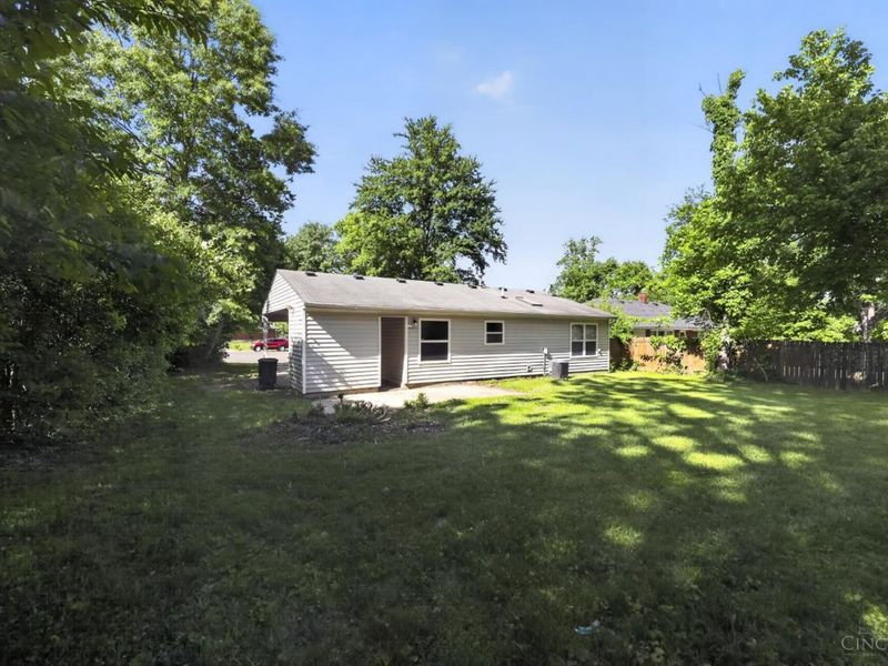 8616 Balboa Drive, Springfield Twp., OH 45231 Photo 6
