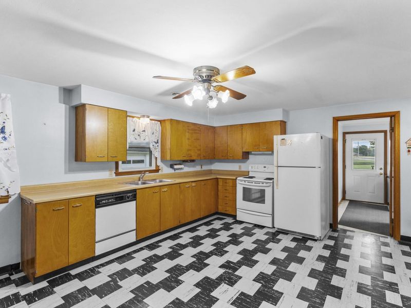 4002 Radnor Road, Radnor, OH 43066 Photo 11