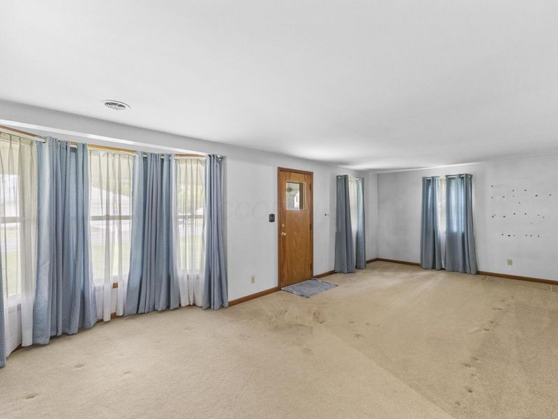 4002 Radnor Road, Radnor, OH 43066 Photo 5