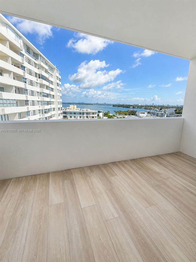 5 Island Ave , Unit 9B, Miami Beach, FL 33139 Photo