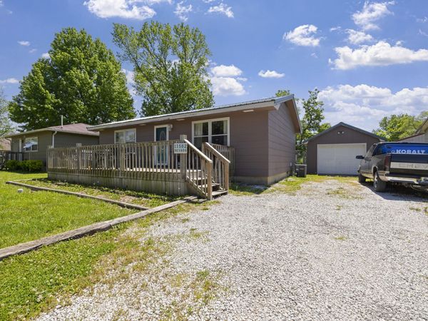 11582 Nevada Street , Weaubleau, MO 65774