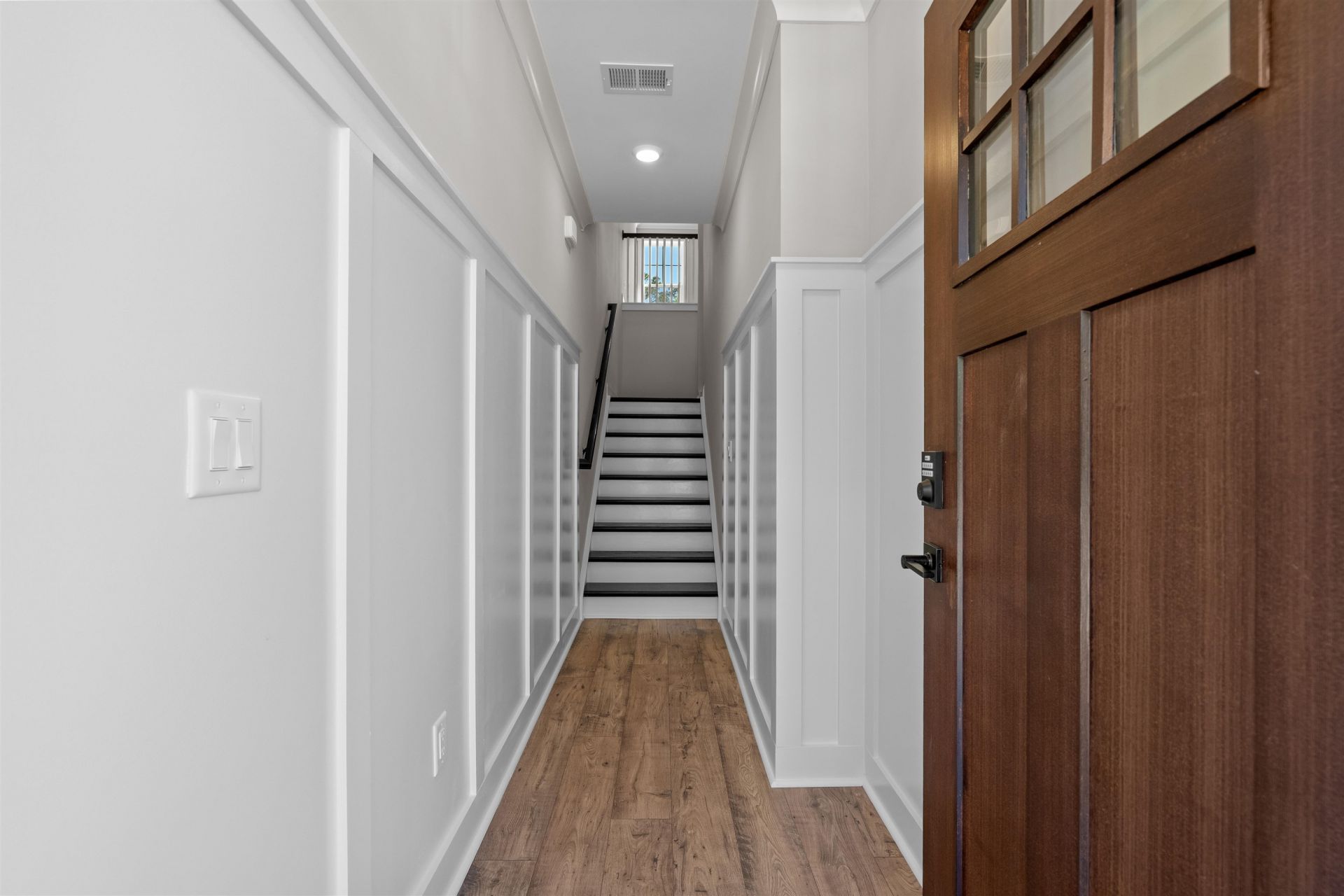 8516 Jazz Ct.  Photo 5