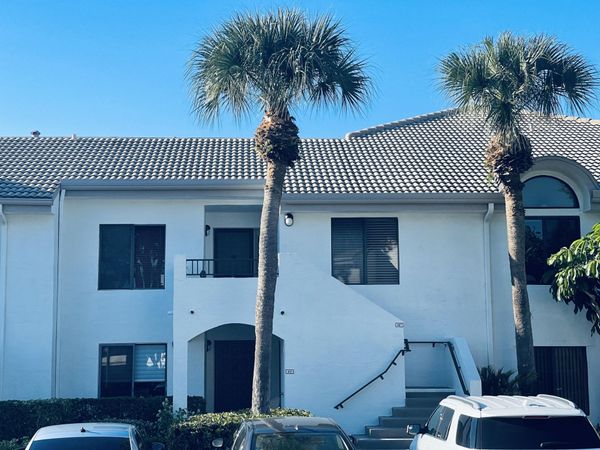 7473 Glendevon Lane, Unit 407, Delray Beach, FL 33446