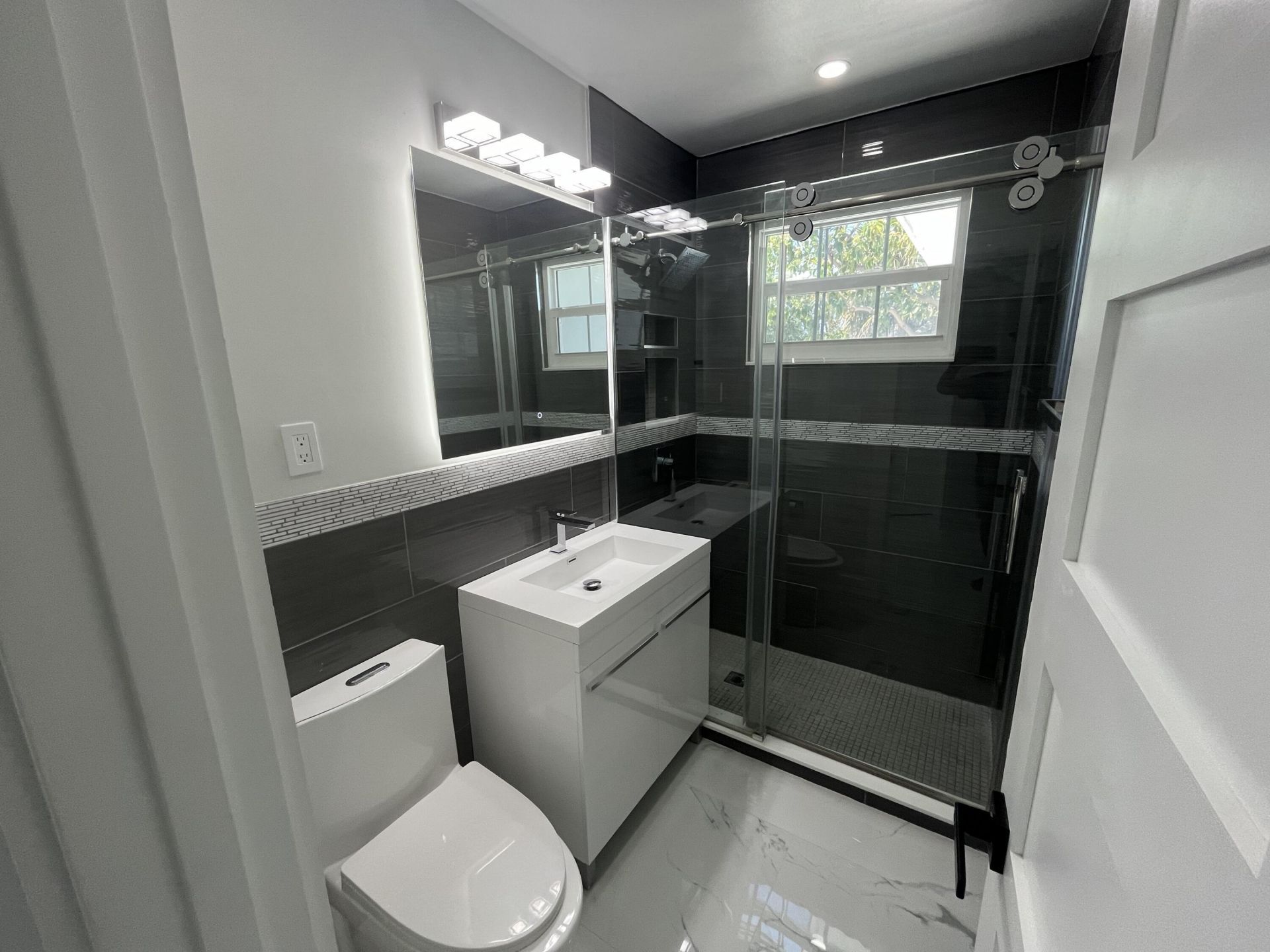 355 Maddock Street, West Palm Beach, FL 33405 Photo