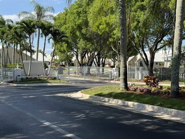 8306 Horseshoe Bay Road, Boynton Beach, FL 33472 Photo