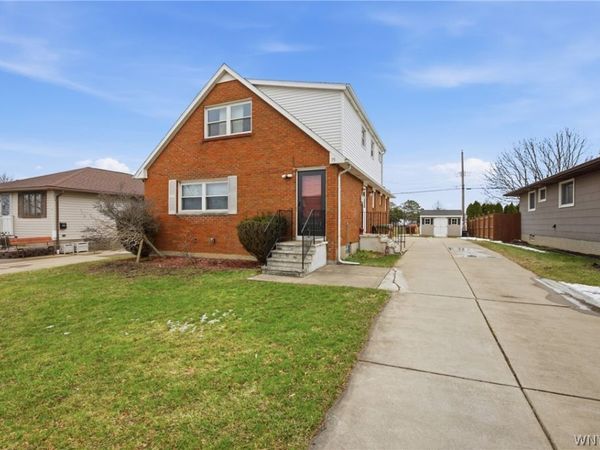 75 Theresa Drive , Buffalo, NY 14227