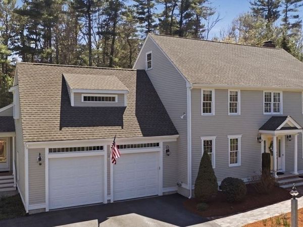 15 Kenneth Drive, Bridgewater, MA 02324