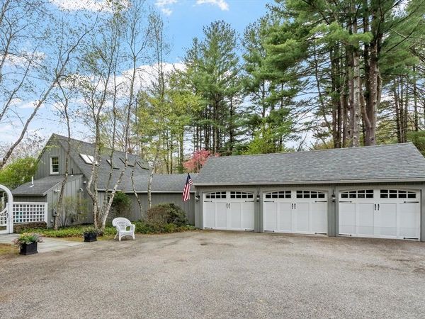 4 Apple Blossom Road, Andover, MA 01810