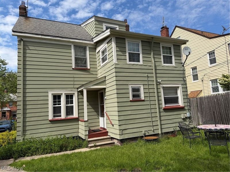 3568 Berkeley Road, Cleveland Heights, OH 44118 Photo 2
