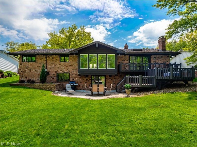 13730 Arrowhead Trail, Middleburg Heights, OH 44130 Photo 2