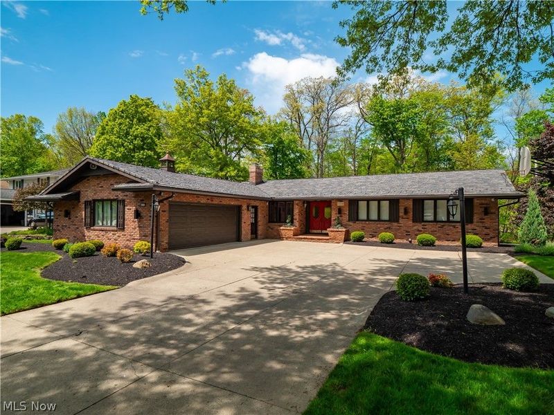 13730 Arrowhead Trail, Middleburg Heights, OH 44130 Photo 7