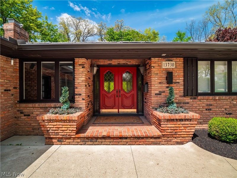 13730 Arrowhead Trail, Middleburg Heights, OH 44130 Photo 8