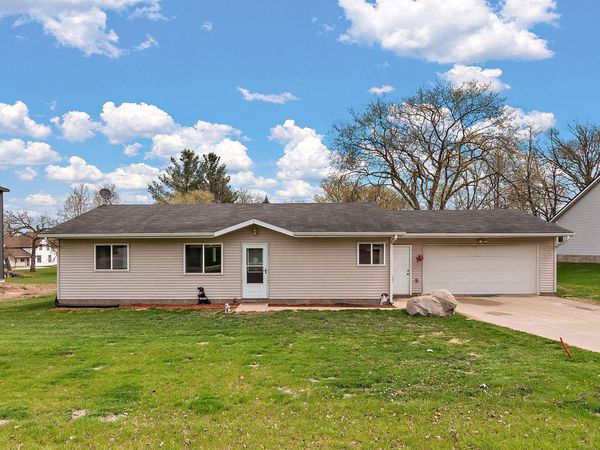 931 Perry Avenue N, Browerville, MN 56438