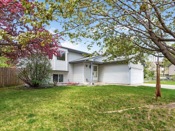6237 Kalenda Lane NE, Albertville, MN 55301