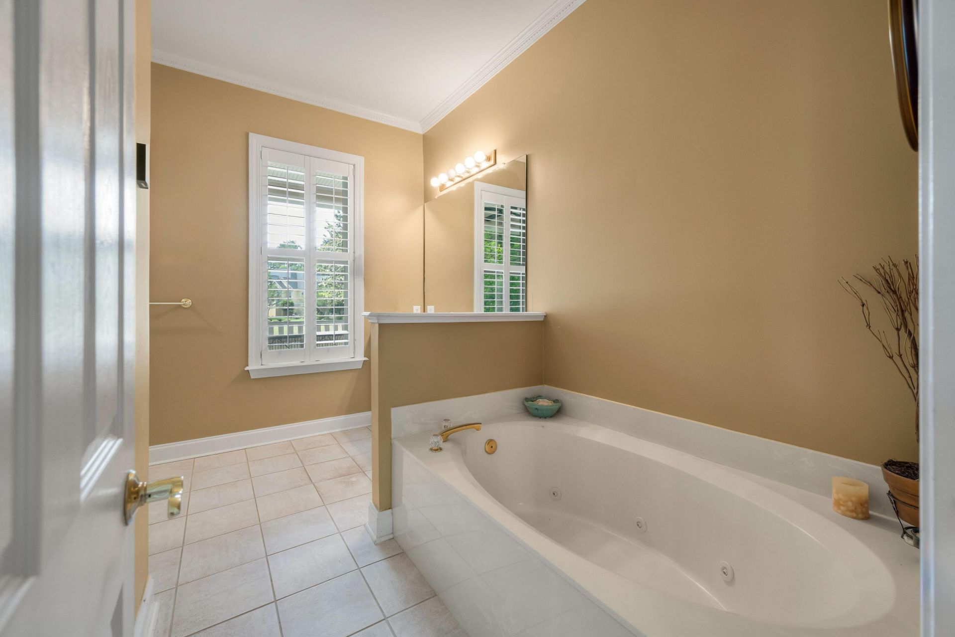 3894 Plantation Lakes Drive Photo 19