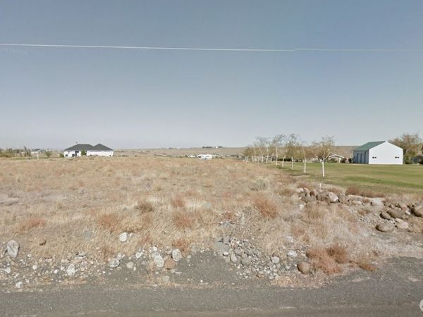 5590 Panorama Drive NE, Moses Lake, WA 98837