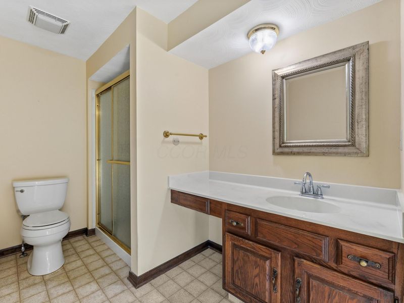 10 Keethler Drive S, Westerville, OH 43081 Photo 37