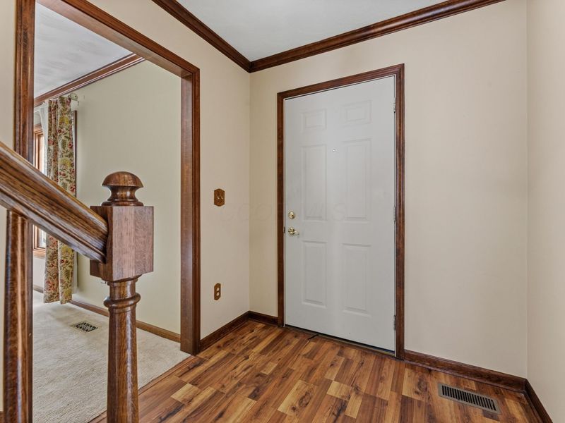 10 Keethler Drive S, Westerville, OH 43081 Photo 4