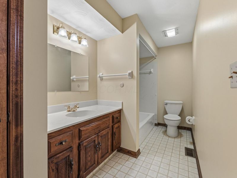 10 Keethler Drive S, Westerville, OH 43081 Photo 48